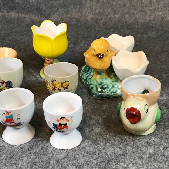 Vintage Egg Holder Collection - Picture 3 of 10